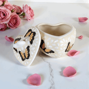 Corazón Monarca White